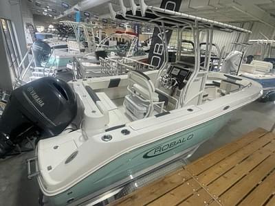 BOATZON | Robalo R202 Explorer 2023