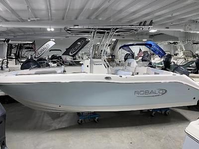 BOATZON | Robalo R202 Explorer 2024