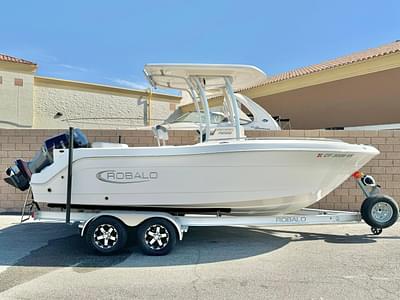 BOATZON | Robalo R222 Center Console 2019