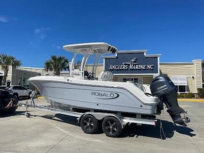 BOATZON | 2024 Robalo R222 Center Console