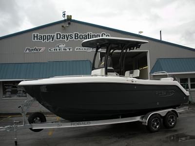 BOATZON | Robalo R222 Center Console 2024