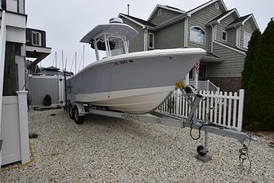 BOATZON | Robalo R230 Center Console 2023