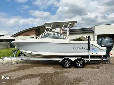 BOATZON | Robalo R247