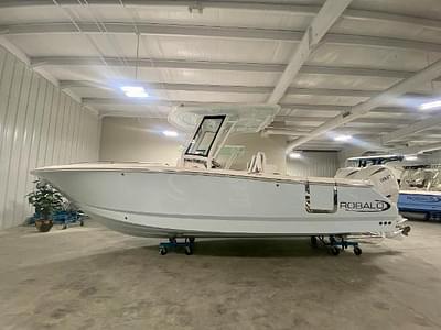 BOATZON | Robalo R250 2024