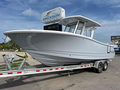 BOATZON | Robalo R270 Center Console 2024