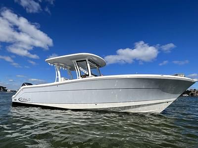 BOATZON | Robalo R302 2023