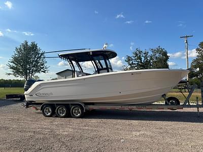 BOATZON | Robalo R302 Center Console 2020