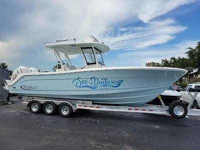 BOATZON | Robalo R302 Center Console 2023