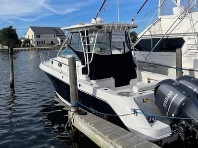 BOATZON | Robalo R305 Walkaround 2009