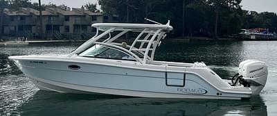 BOATZON | Robalo R317 Dual Console 2021