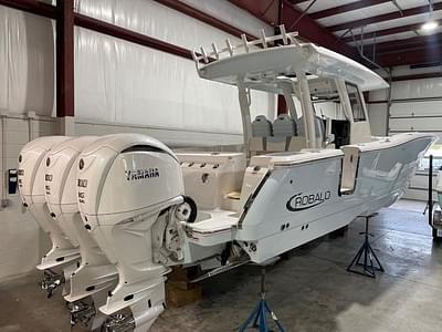 BOATZON | 2023 Robalo R360