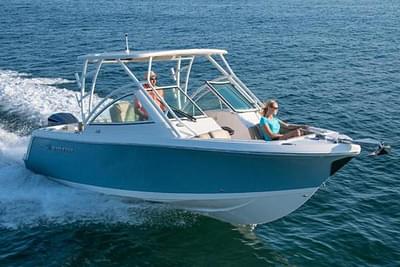 BOATZON | Sailfish 245 Dual Console