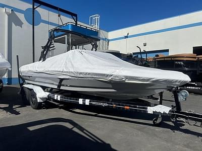 BOATZON | Sanger Boats V215 S 2024