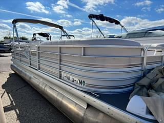 BOATZON | 1999 Sanpan 2500LE