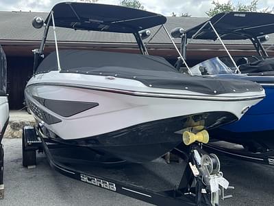 BOATZON | Scarab 215 Wake ID 2024