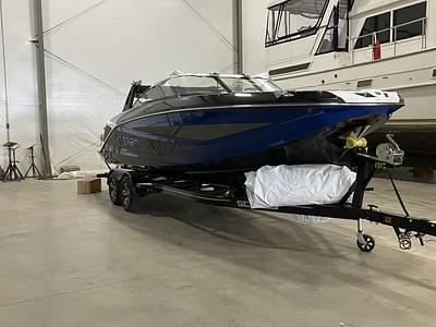 BOATZON | Scarab 255 ID 2024