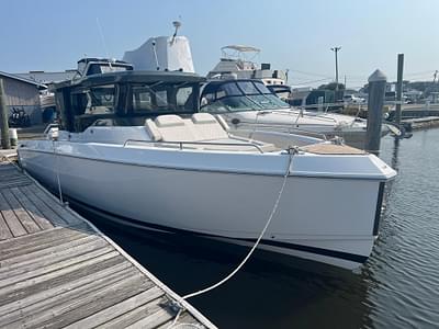 BOATZON | Schaefer V33 2025