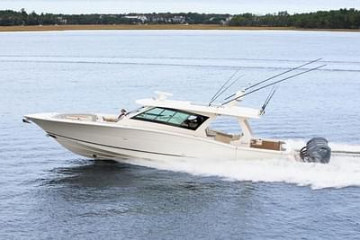 BOATZON | 2024 Scout 530 LXF