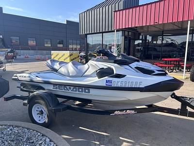 BOATZON | Sea-Doo GTX Limited 300 White Pearl Premium 2024