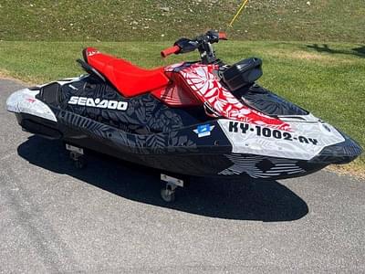 BOATZON | Sea-Doo Spark 1UP Trixx 90 Sound 2024