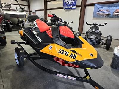 BOATZON | Sea-Doo Spark 2Up Trixx 2018