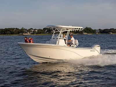 BOATZON | Sea Fox 248 Side Console 2024