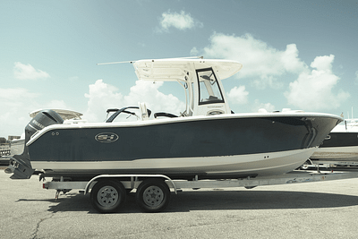 BOATZON | Sea Hunt 255 ULTRA 2019