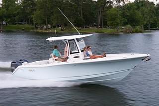 BOATZON | Sea Hunt Gamefish 27 with Coffin Box 2025