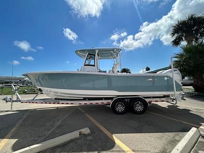 BOATZON | Sea Hunt Gamefish 30 with Coffin Box 2025