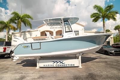 BOATZON | Sea Hunt Ultra 239 SE 2025