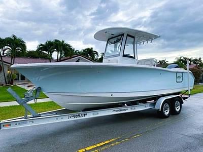 BOATZON | Sea Hunt Ultra 255 SE 2021