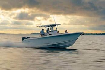 BOATZON | Sea Hunt Ultra 305 SE 2025