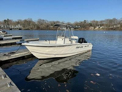 BOATZON | Sea Pro 220 Center Console