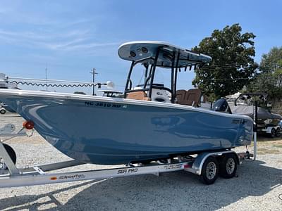 BOATZON | Sea Pro 222 Center Console 2024