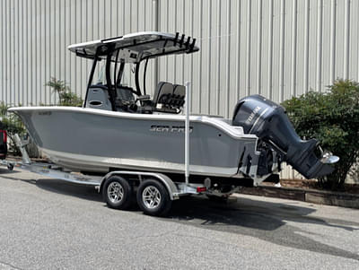 BOATZON | Sea Pro 239 Center Console 2021