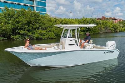 BOATZON | Sea Pro 239 Center Console 2025