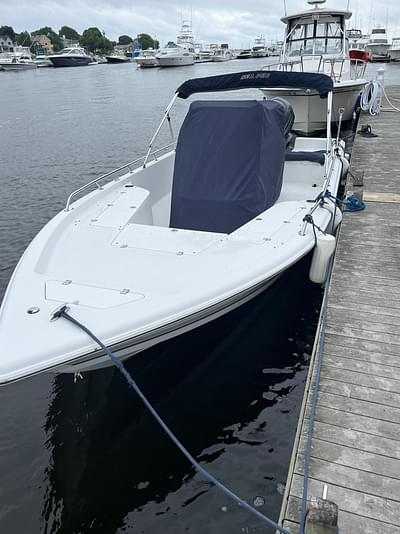 BOATZON | Sea Pro SV210 2005