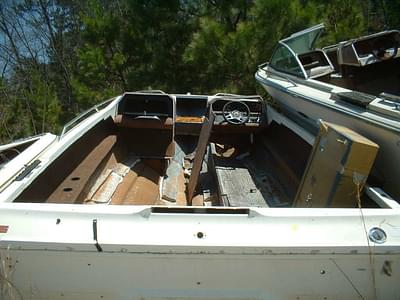 BOATZON | Sea Ray 19 Seville II Bowrider Hull Mercruiser 1986 BOATZON | Sea Ray 19 Seville II Bowrider Hull Mercruiser 1986