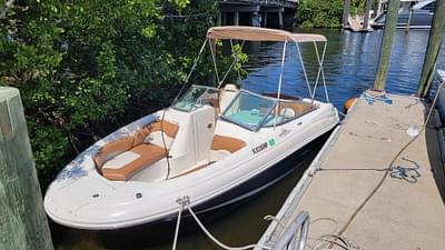 BOATZON | 2007 Sea Ray 200 Sundeck