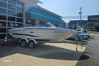 BOATZON | Sea Ray 205 2012