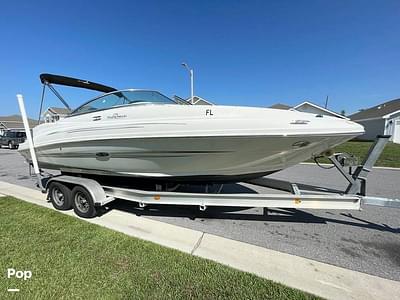 BOATZON | Sea Ray 220 Sundeck