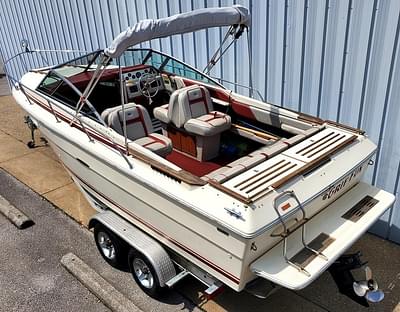 BOATZON | Sea Ray 225 Cuddy Cabin 1984