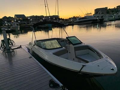 BOATZON | Sea Ray 230 2012