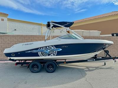 BOATZON | Sea Ray 230 Select Fission 2008