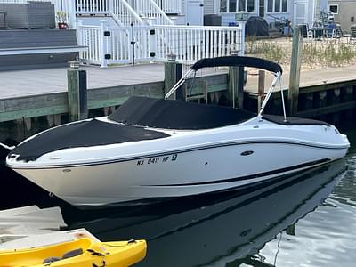 BOATZON | Sea Ray 230 SLX 2011