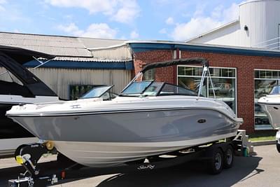 BOATZON | Sea Ray 230SPX 2024