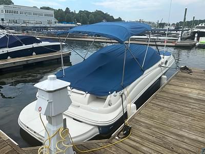 BOATZON | Sea Ray 240 Sundeck 2007