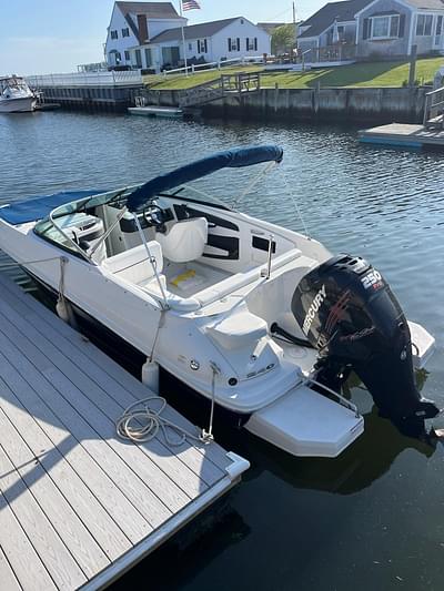 BOATZON | Sea Ray 240 Sundeck Outboard 2014