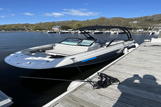 BOATZON | Sea Ray 250 SDX 2022