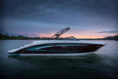 BOATZON | Sea Ray 270 Sundeck 2016